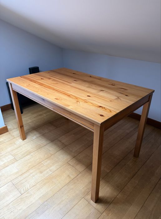 Mesa Madeira Pinho 118x74x73.5