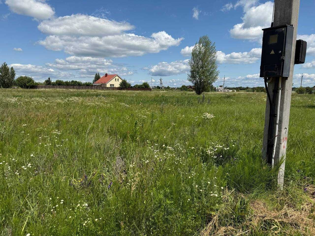 Продаж ділянки 25сот під забудову. Новий район.Поруч озеро, ліс.ID:113