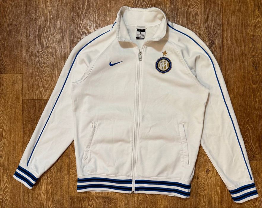 Кофта от Nike Inter