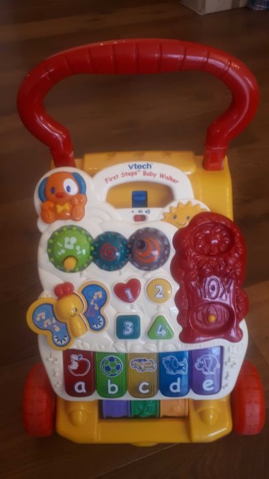 Vtech interaktywny pchacz jeździk
