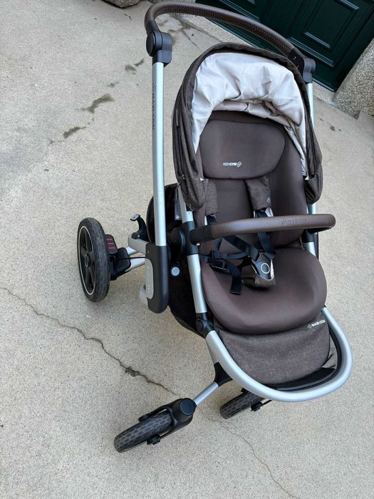 Carrinho de bebé, 3 em 1, Como novo.