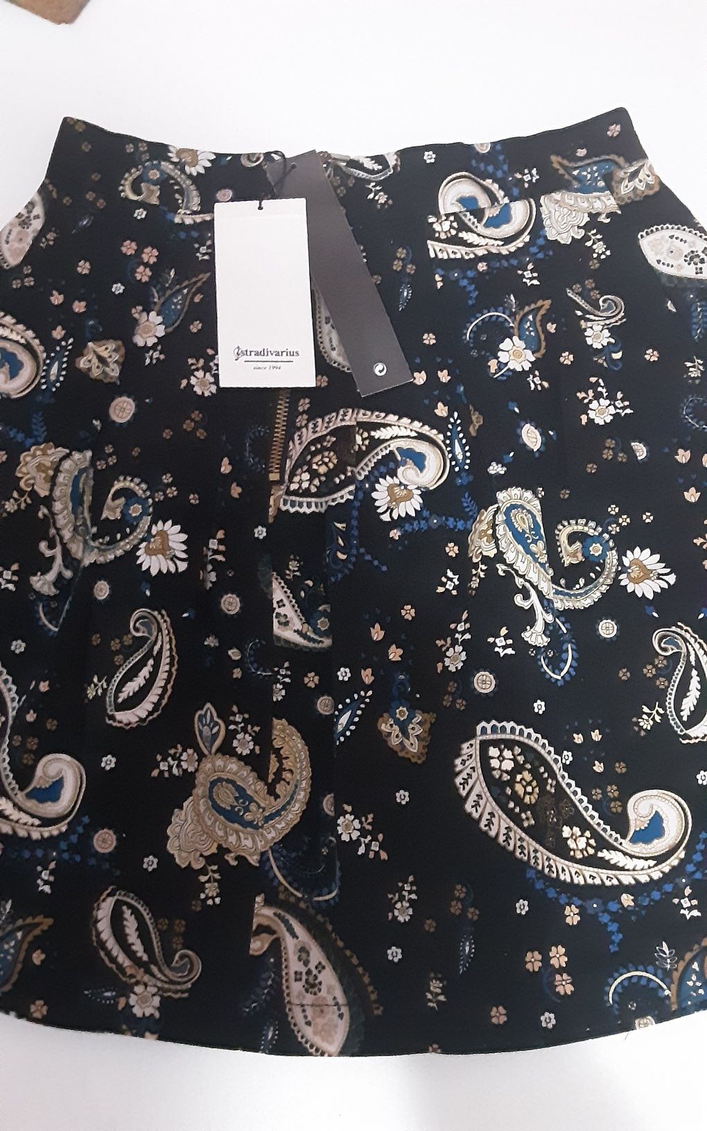 Saia nova Stradivarius 34