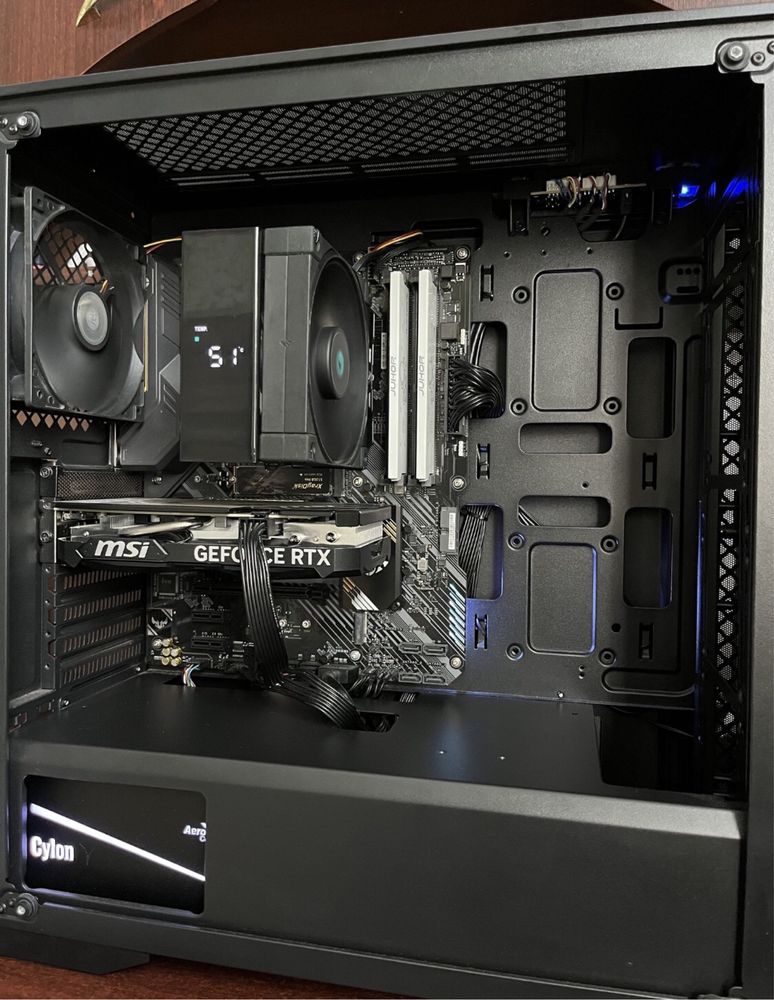 Компʼютер Ryzen 7 5800x/RTX 4060TI 16gb/32gb/700w/500gb m.2