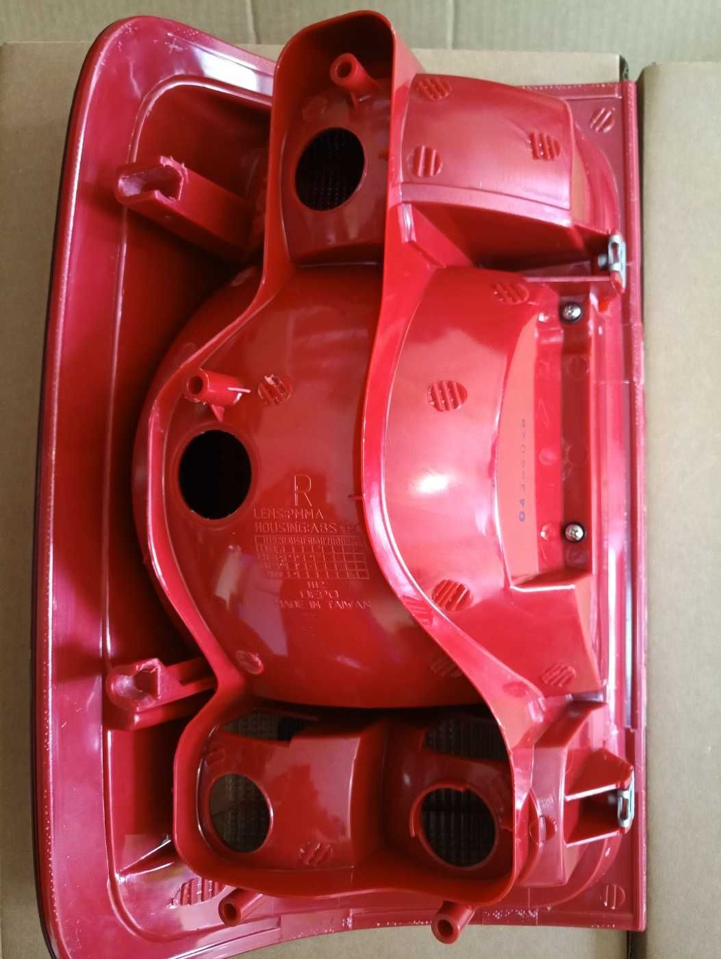 Фонарь стоп VW Amarok 2010-2012 фонари Амарок