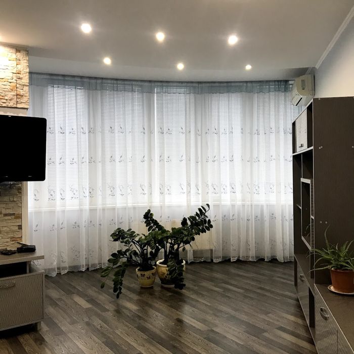 Сдам 3к квартиру ,Центр,ЖК Адмирал,Паркинг,Закрытый двор,Охрана.