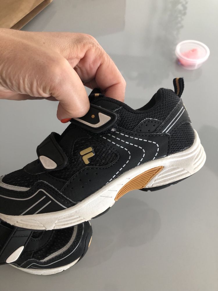 Vendo sapatilhas da Fila 28