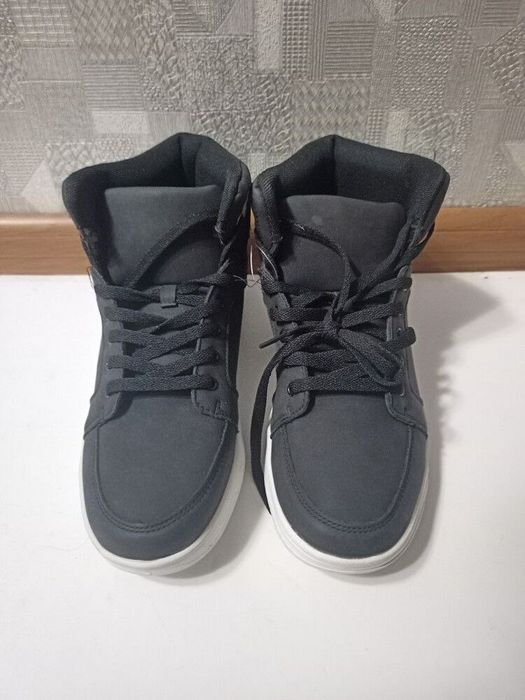 Ботинки.  43 р..