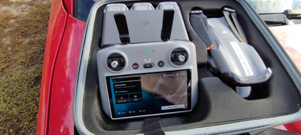 Dron dji air 3 fly more combo