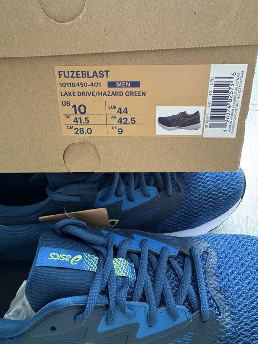 ASICS Fuzeblast US 10=28см чоловчі бігові кросівки