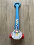 Pchacz z podskakujacymi kulkami Fisher Price