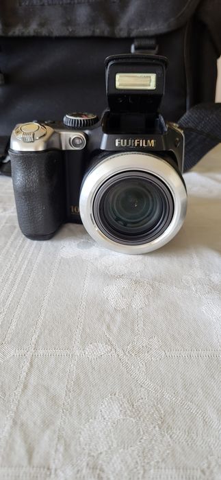 Fujifilm FinePix S8100fd