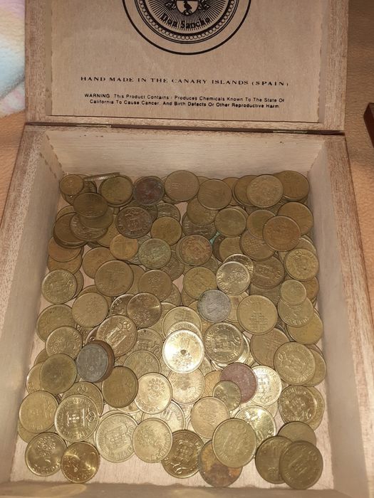 Moedas e notas antigas