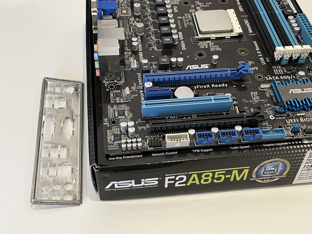 Комплект FM2 процессор AMD A10-6800K + материнская плата ASUS F2A85-M