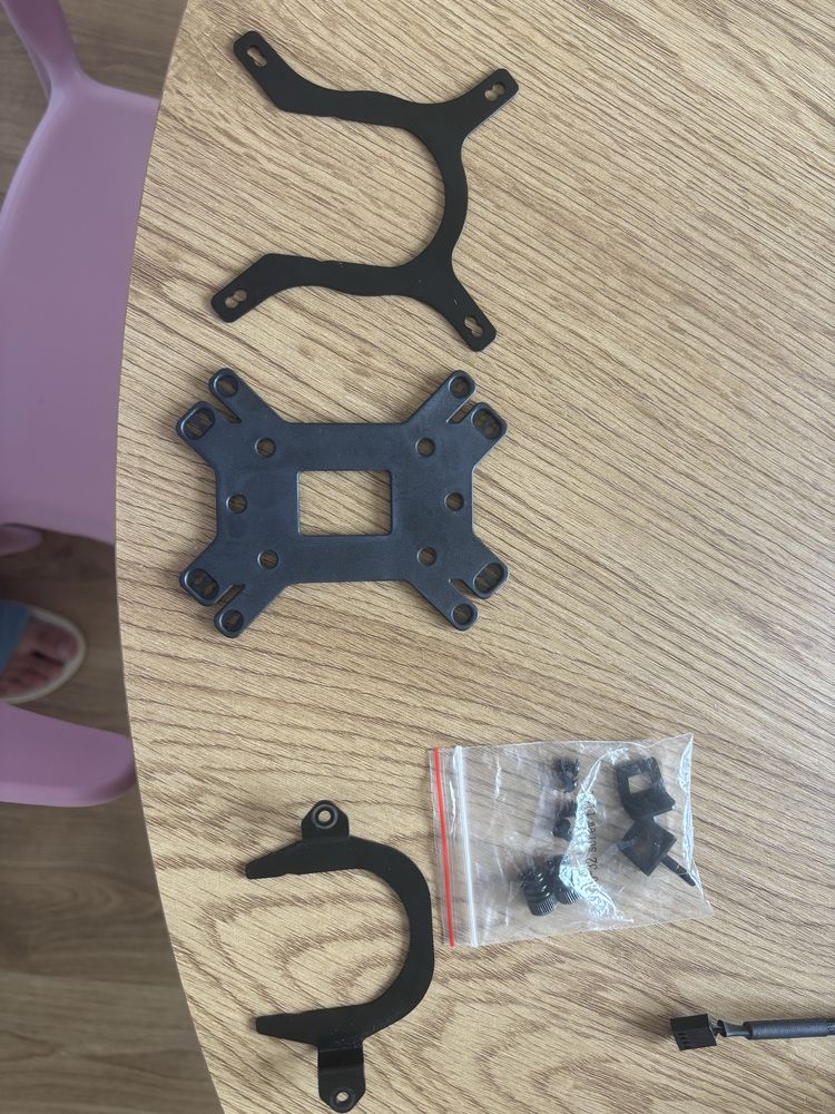 Chłodzenie wodne AiO NZXT 140mm