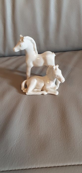 Figurka porcelanowa Ćmielów konie