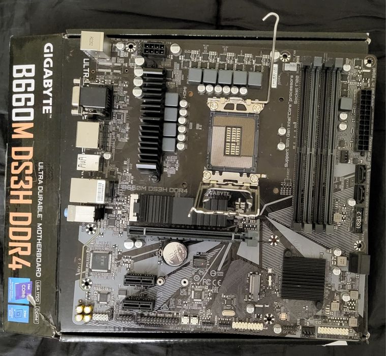 Материнська плата Gigabyte B660M DS3H DDR4 (s1700, Intel B660)