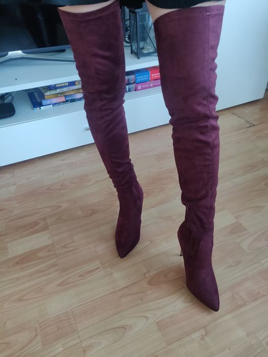 Wysokie kozaki za kolano