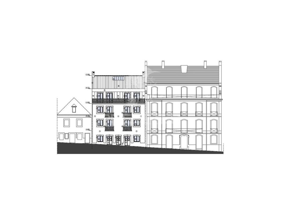 Predio para Remodelação - Cacilhas / Almada