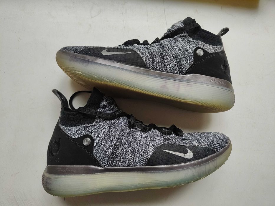Баскетбольні кросівки Nike KD 11 оригінал AO2604-004