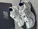 ButyDamskie Trampki NewBalance 530 White Roz.40