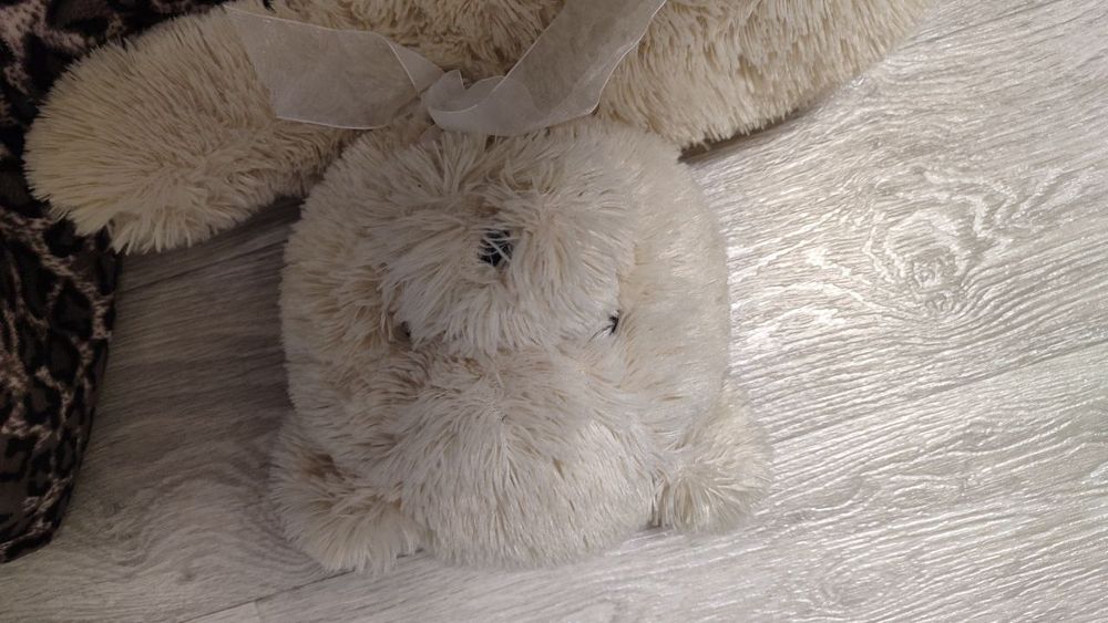 Ведмідь плюшевий, білий сірий