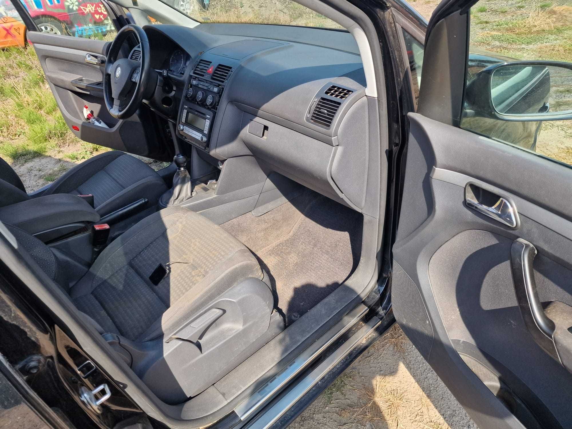 drzwi przód przednie prawe vw touran I 2.0 fsi 110 kw BLX lak L041