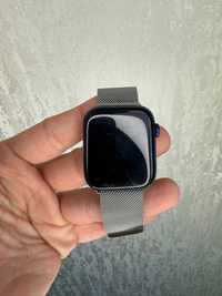 Apple Watch 6 44mm Navy Blue Aluminum Case with Silver Loop Band