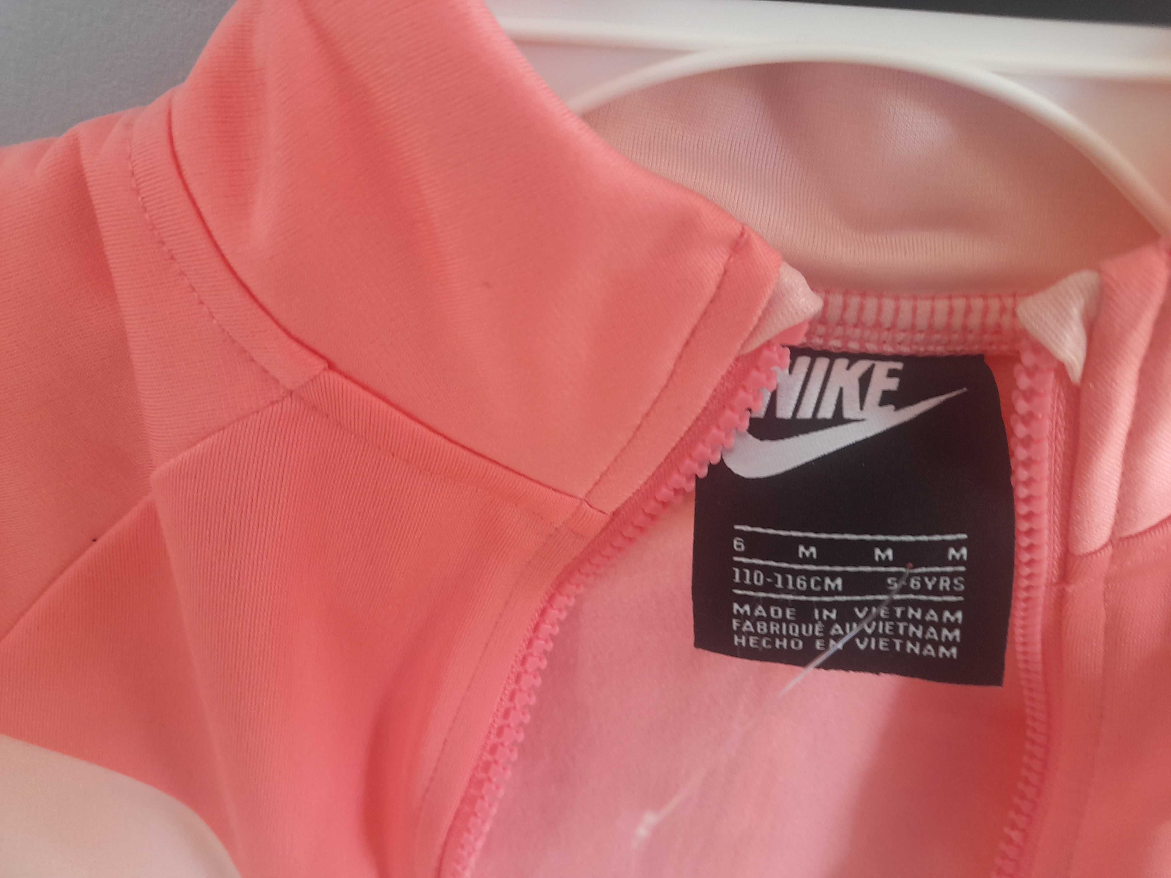 Dres  Nike 110-116 cm