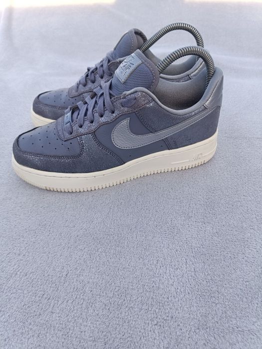 Женские кроссовки Nike Air Force р39-39.5