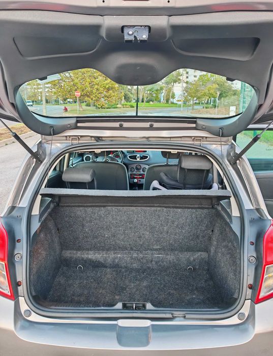 Clio III 2011 Gasolina