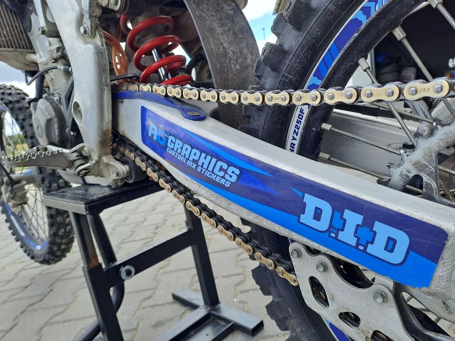Cross Yamaha YZF 250 ostatni gaźnik gotowy do sezonu