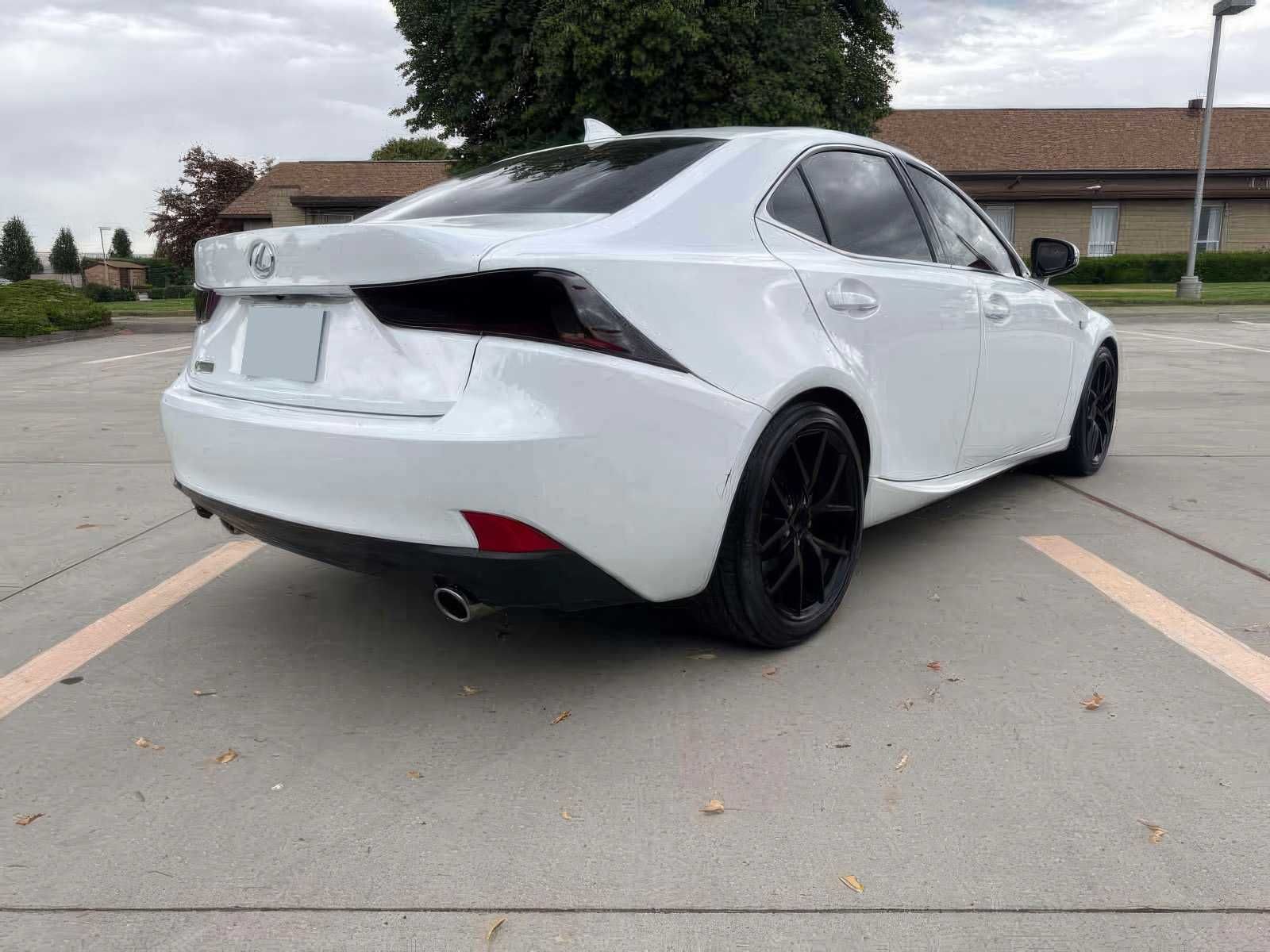 2016 Lexus IS 300