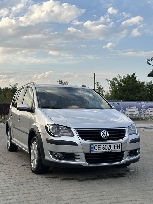 Volkswagen Touran Cross 2009р 1.9 TDI