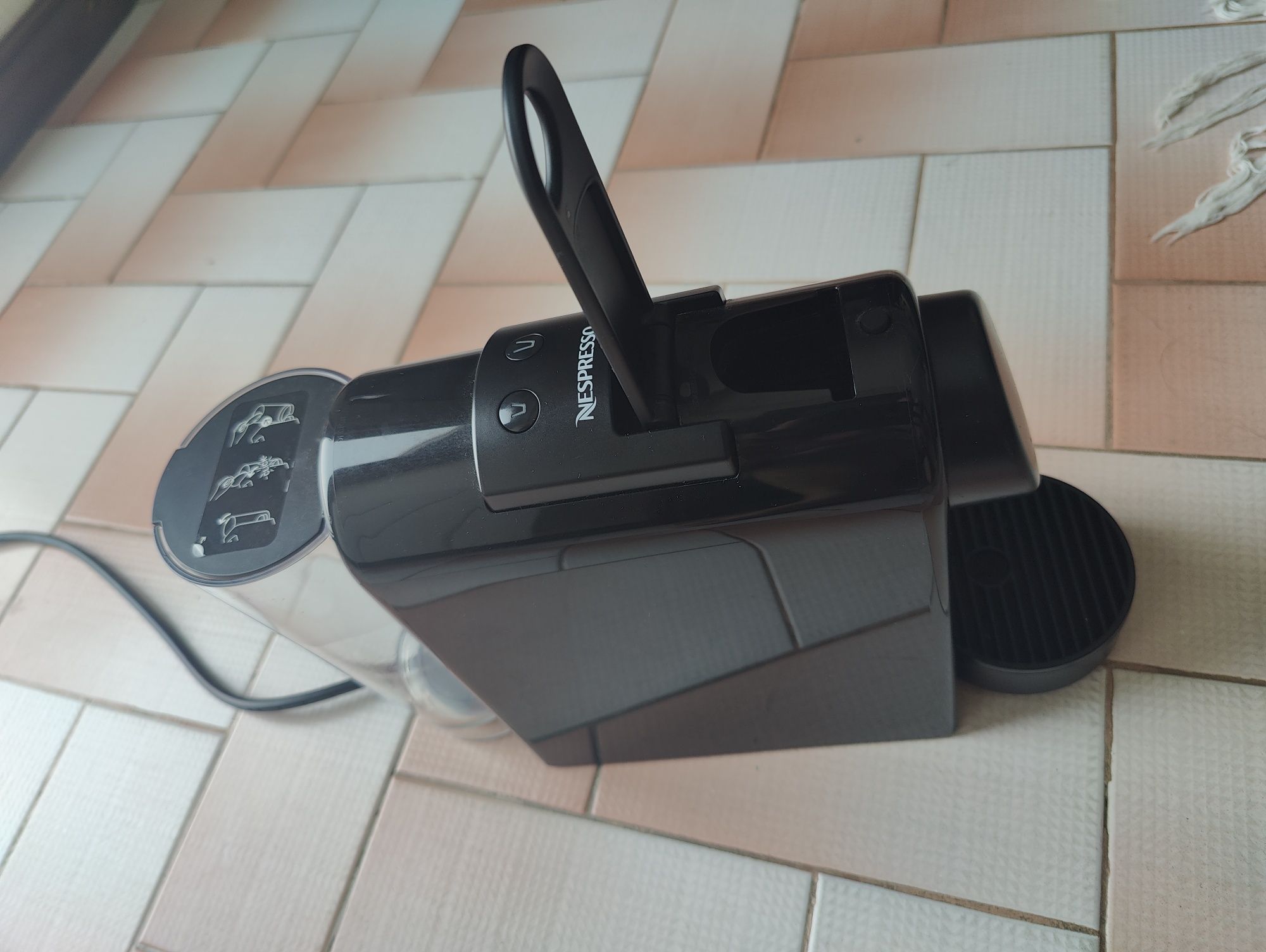 Máquina café De'Longhi cápsulas avariada!