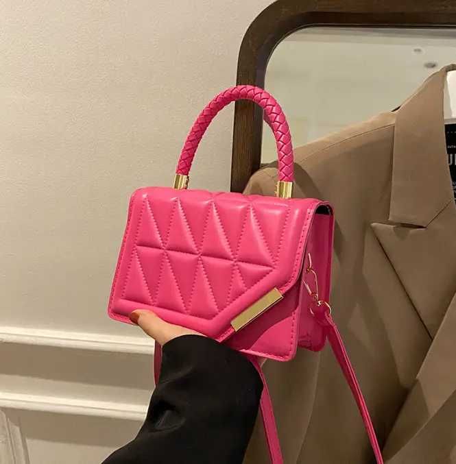 Жіноча женская стильная сумка сумочка клатч для телефона с ремешком