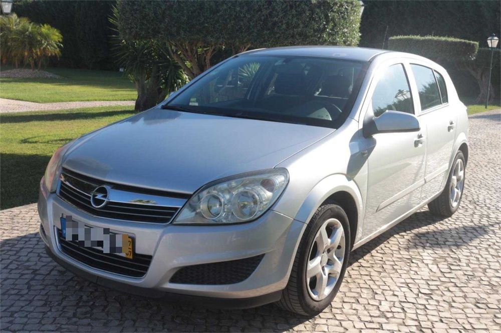 Opel Astra 1.3 CDTi Elegance