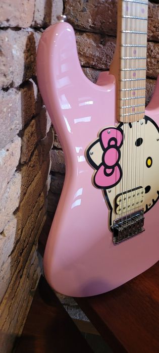Fender Squier Hello Kitty 2006 rok full oryginał