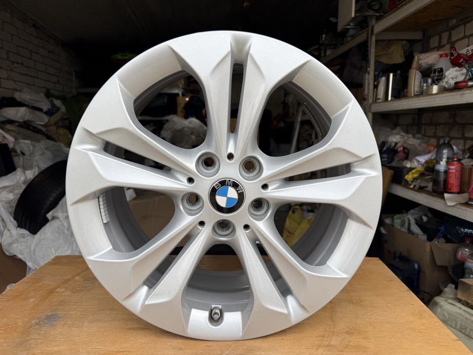 Диски ДИСКИ BMW 6856065 R17 7.5J PCD 5X112 ET52 DIA66.6