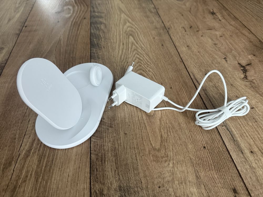 Ładowarka Indukcyjna Belkin Wiz001 3X Qi Dla Apple