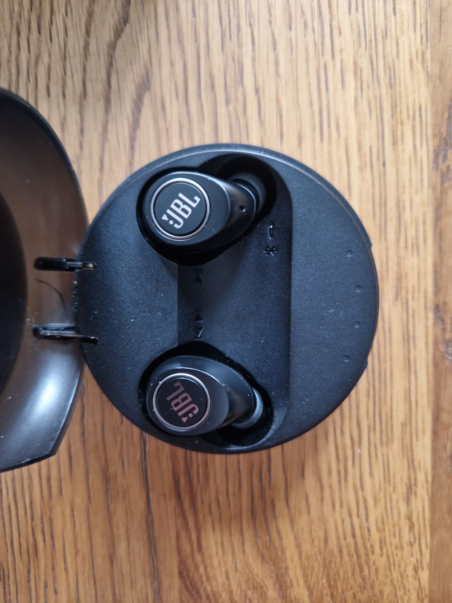 Sprzedam JBL Free