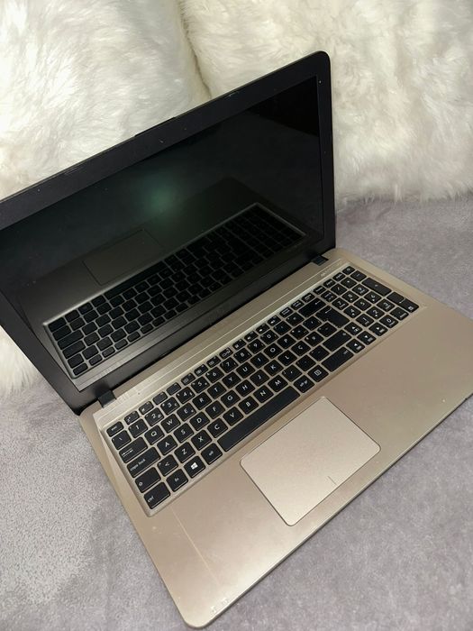 Computador Portatil Asus