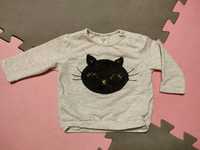 Bluza z czarnym kotem