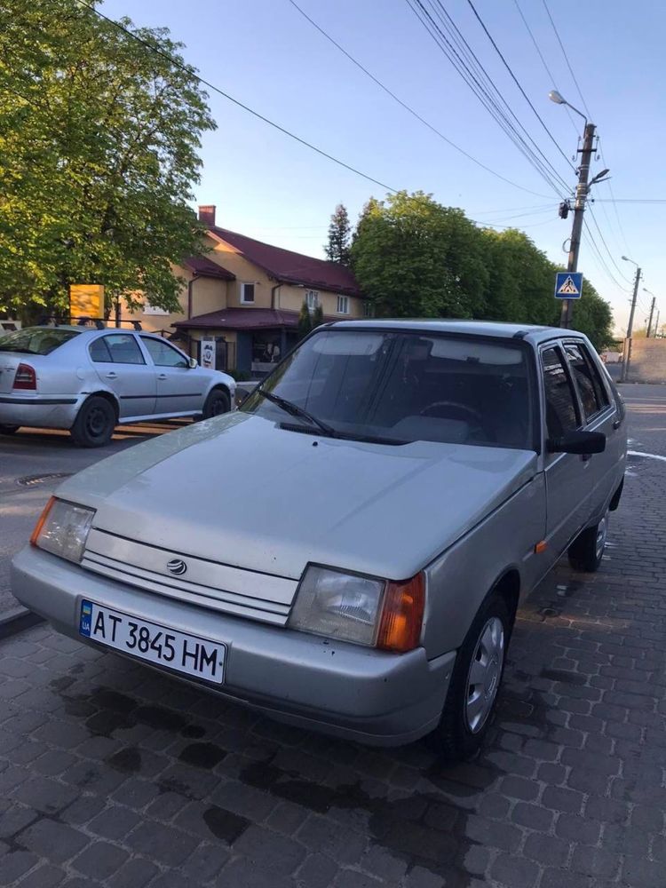 Продам славуту 2103