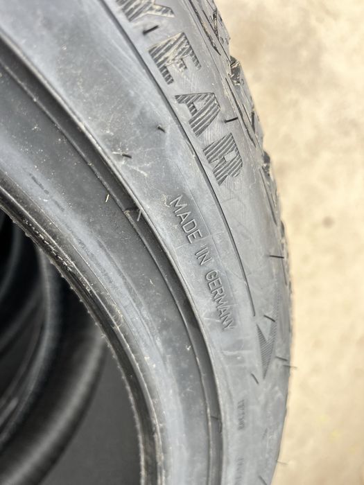 255/40 r19 Goodyear UltraGrip Ice 2 SoundComfort Резина зимняя