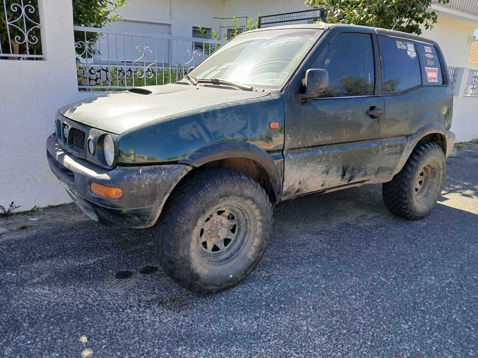 Nissan Terrano II - 125cv