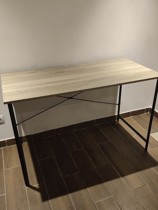 Secretária 60 x 120