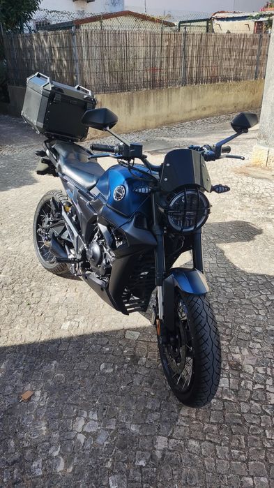 Zontes G1X LCD com Top Case