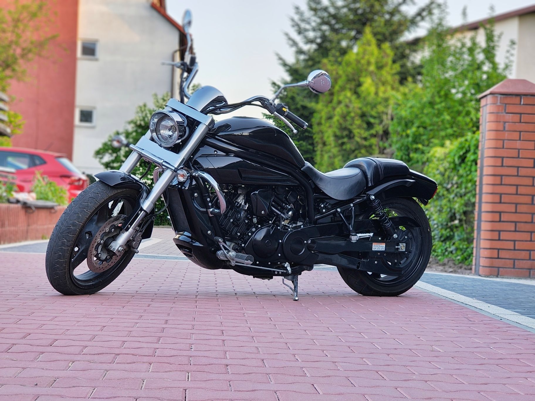 Rezerwacja Hyosung gv650