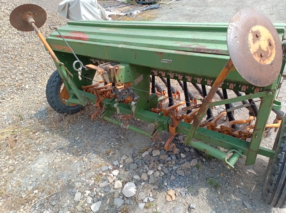 Amazone siewnik d7 . 2.5 metra
