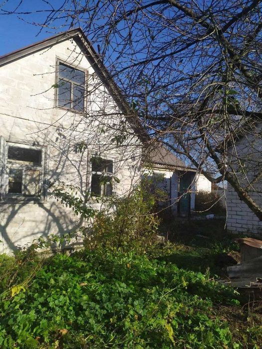 Продам дом село Гинеивка Харьковская область